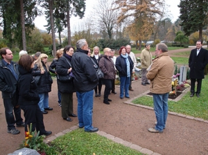 4. Krematoriumsfahrt, Das Bestattungshaus Steimer & Grub